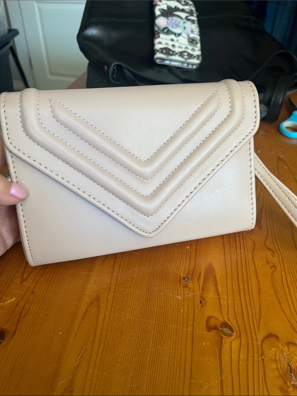 Also Wristlet Pochette Bag